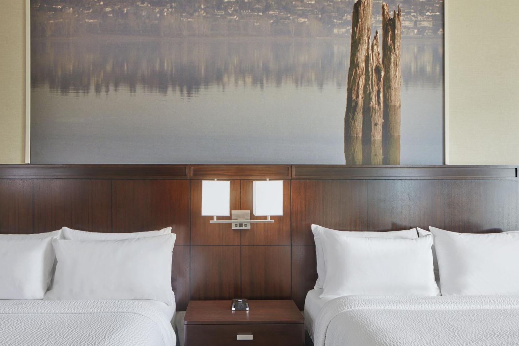 Courtyard By Marriott Center Hotel Portland