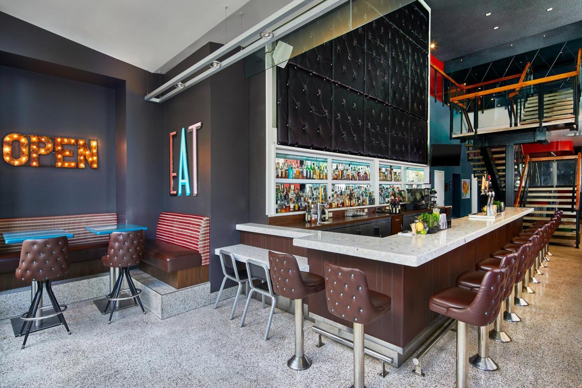 Courtyard By Marriott Center Portland