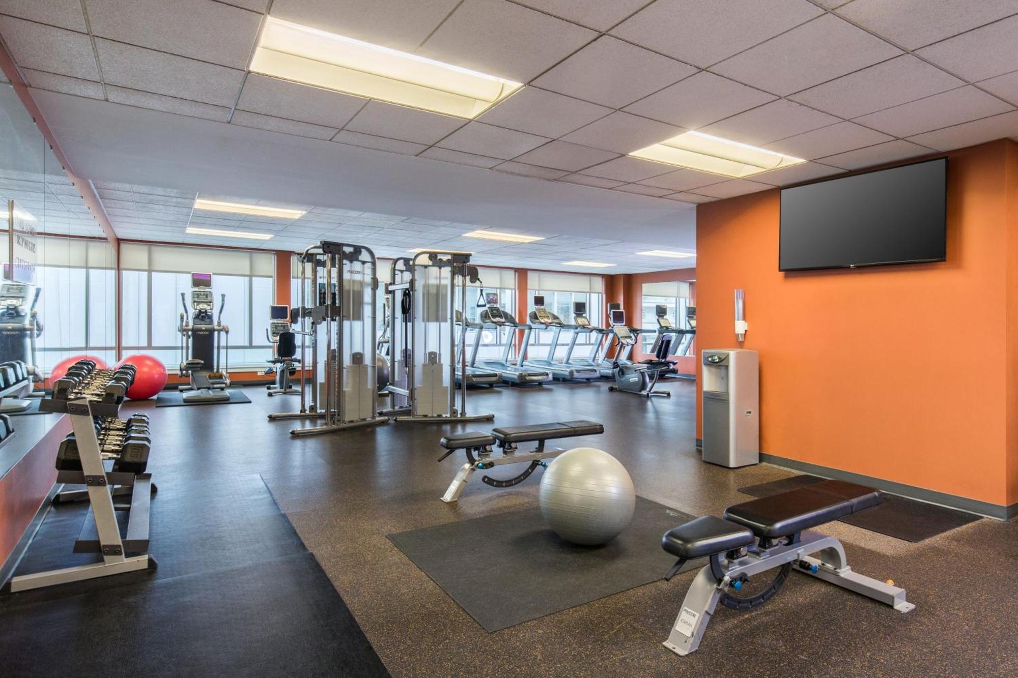 Hotel Courtyard By Marriott Center 4*