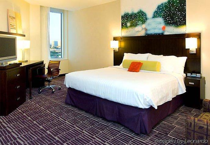 Courtyard By Marriott Center Hotel 4*