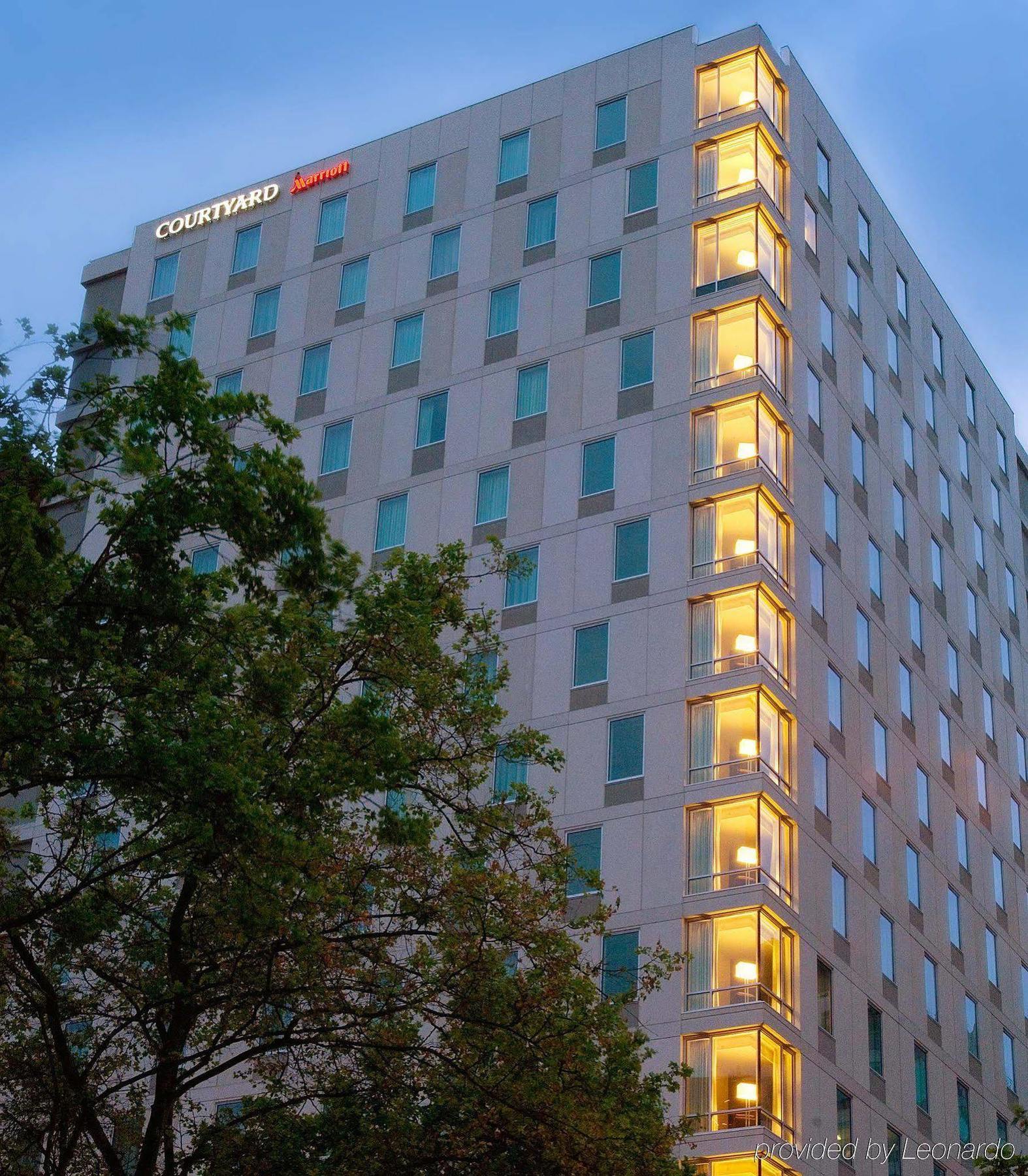 Courtyard By Marriott Center 4* Portland