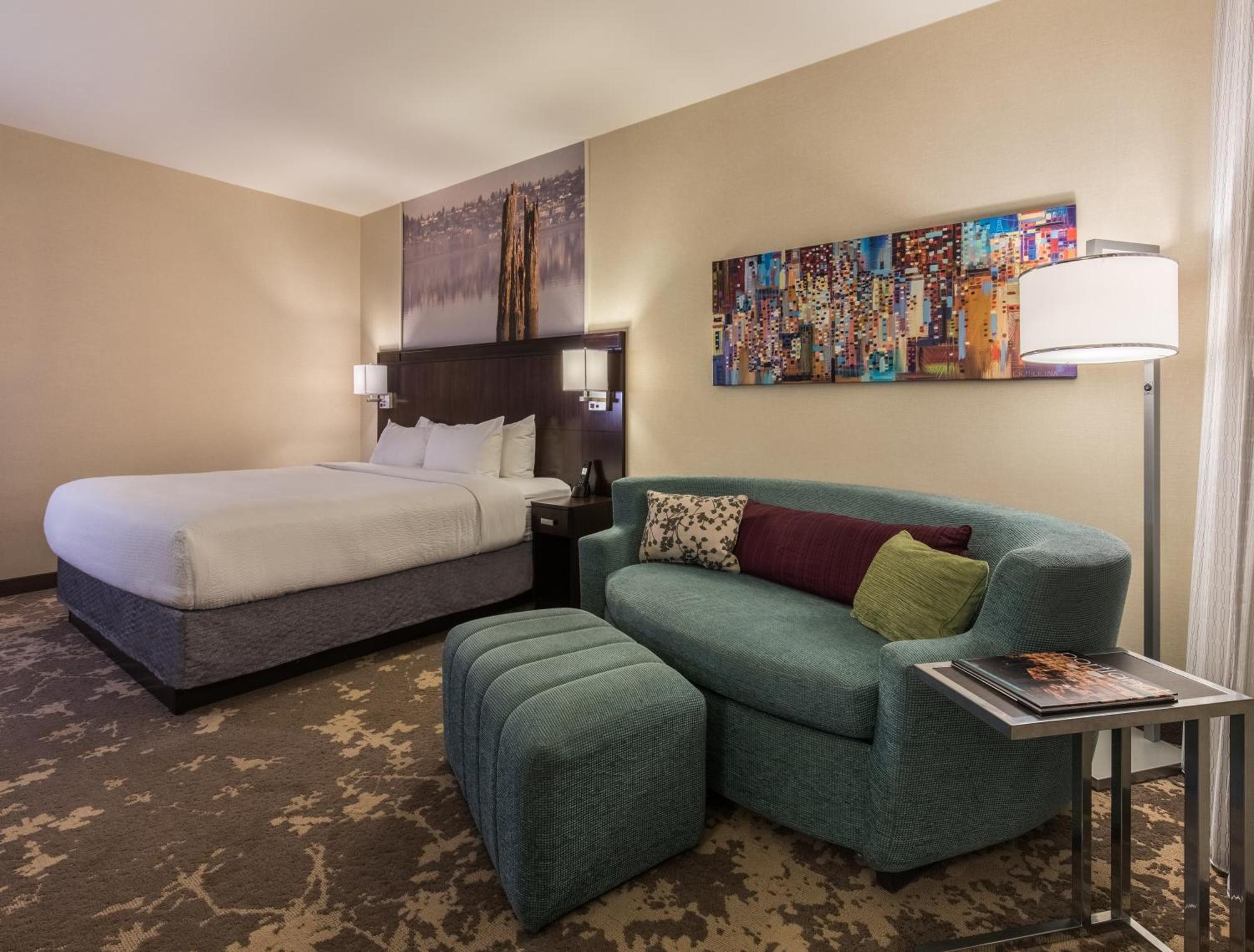 Courtyard By Marriott Center Portland